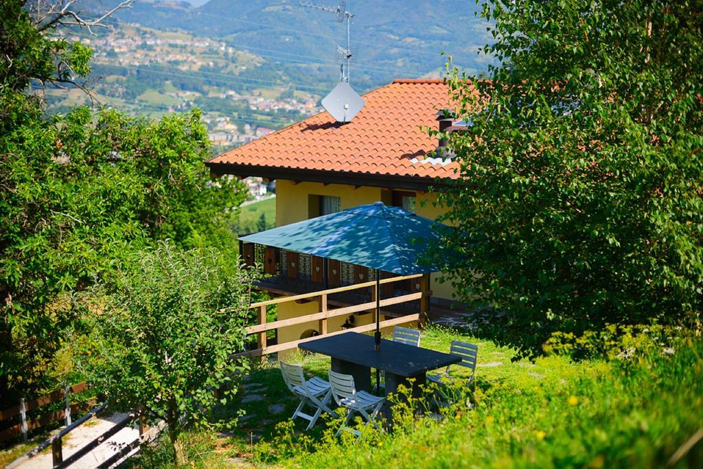 Bed And Breakfast Montino Cene Exterior photo